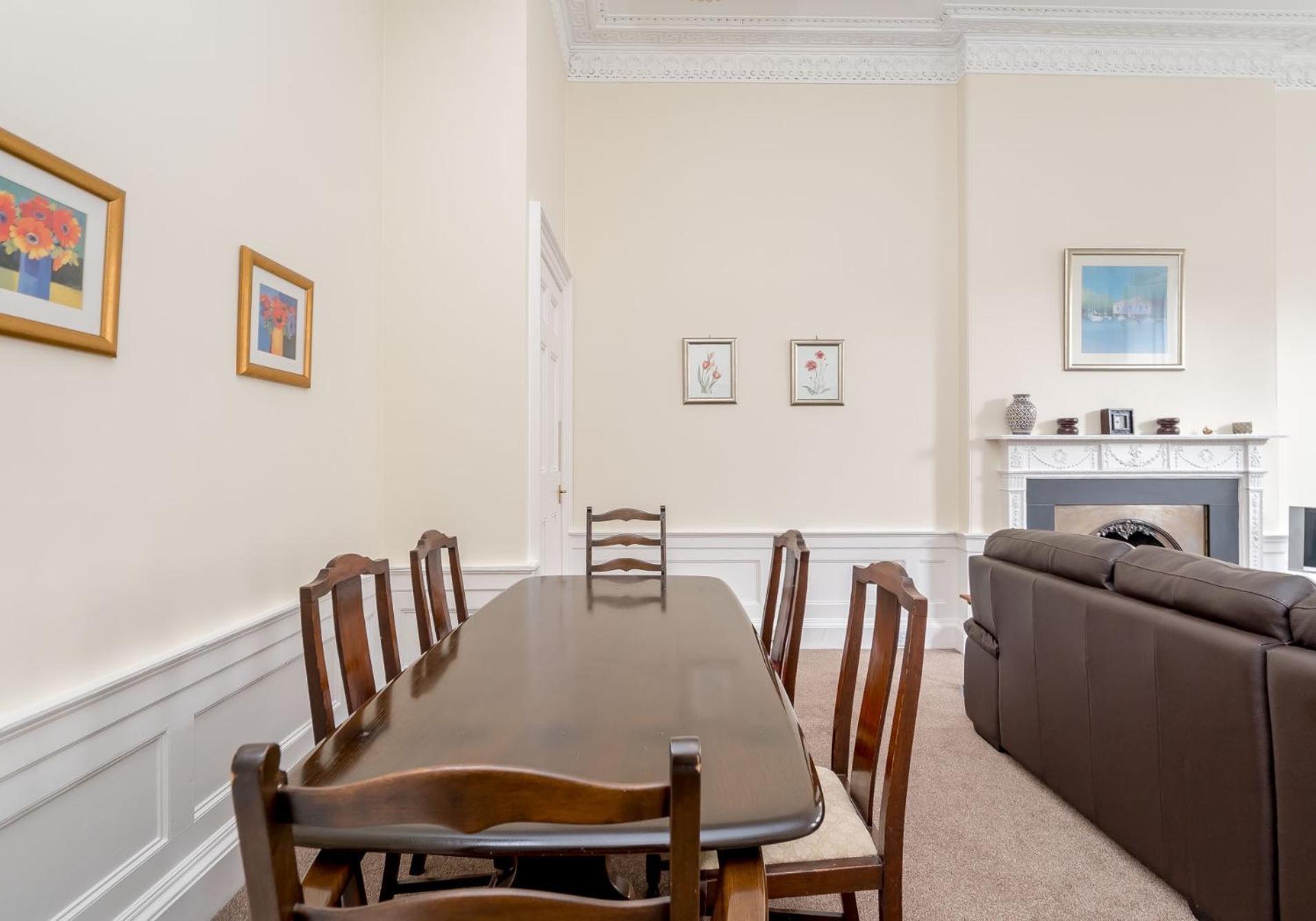 Melville Street Apartment เอดินบะระ ภายนอก รูปภาพ